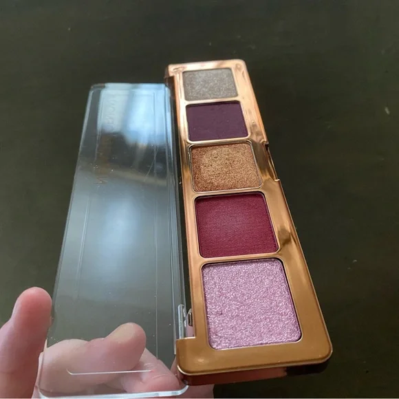 Natasha Denona Cranberry Palette - Picture 4 of 4